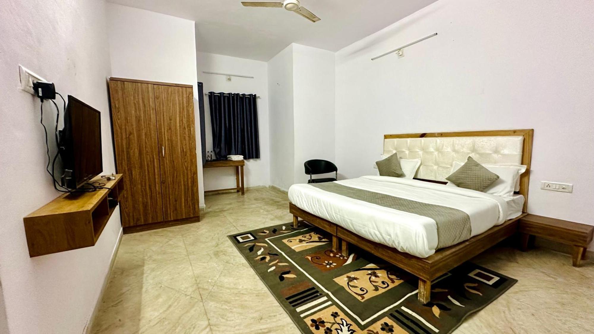 The Burj Resort Luxurious Stay Udajpur Zewnętrze zdjęcie
