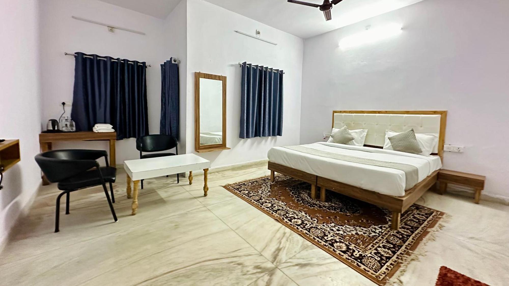 The Burj Resort Luxurious Stay Udajpur Zewnętrze zdjęcie